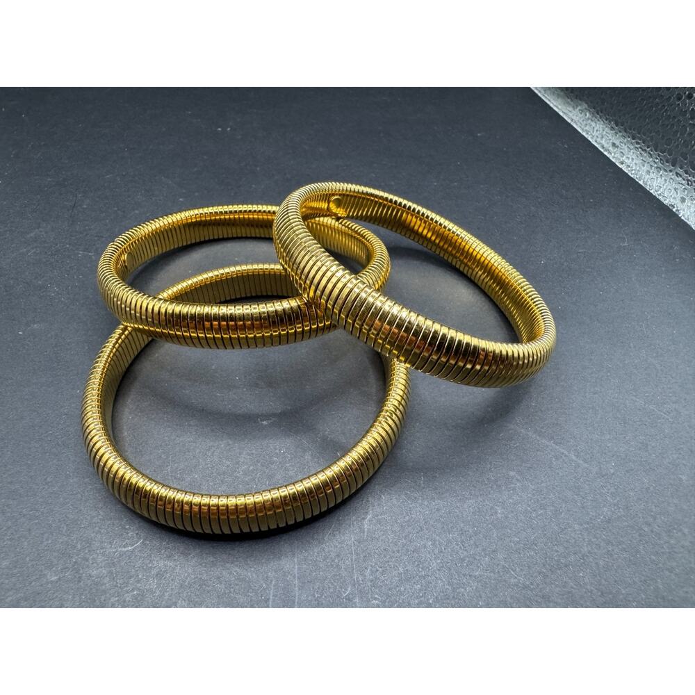 Vintage Set of 3 Gold Tone Solid Stretch Fashion Bracelets 61.1mm